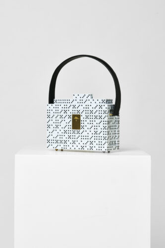 Lucky Dice - Bag white with black dots