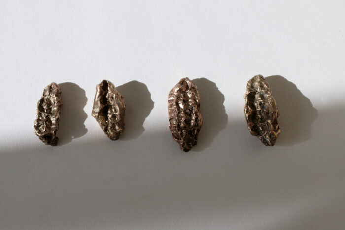 Chewing Gum Sculptuur Brons