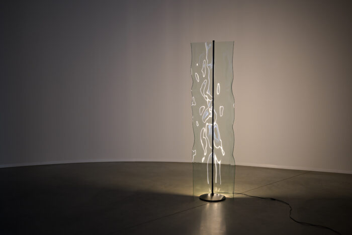 LIQUID L Transparent